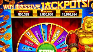 n5230 Teen Patti ဂိမ်းတွင် ကတ်သုံးချပ်ဖြင့် ကစားသမားများ ကောင်တာပြိုင်နေသည့် မြင်ကွင်း